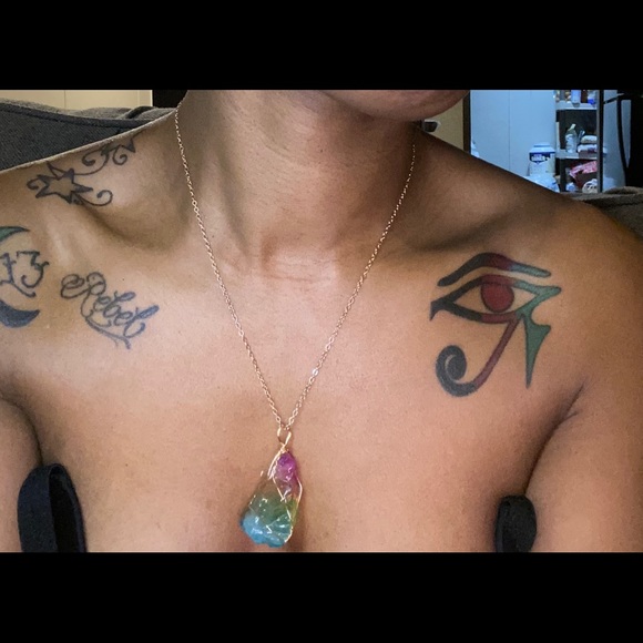 Raw Aura Crystal - Picture 4 of 4